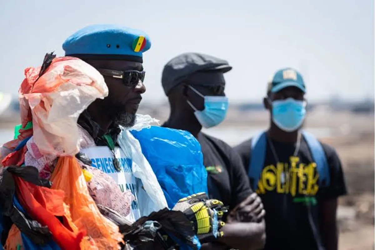 Decret d'application de la loi plastique